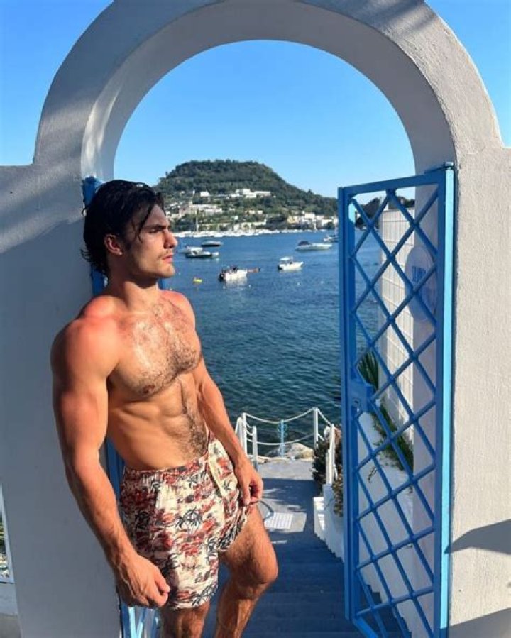 
Achilles Montes-VamvasHeight, Weight, Net Worth, Age, Birthday, Wikipedia, Who, Nationality, Biography 