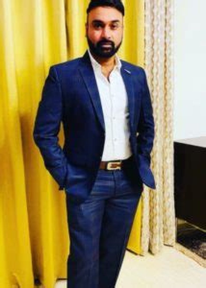 
Amit Mishra Height, Weight, Net Worth, Age, Birthday, Wikipedia, Who, Nationality, Biography 