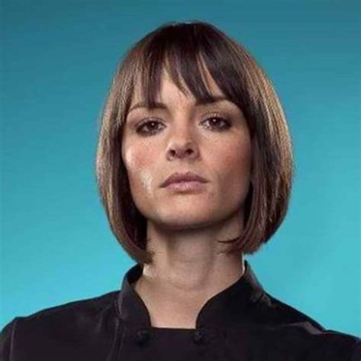 Ashley Holt Height, Weight, Net Worth, Age, Birthday, Wikipedia, Who, Nationality, Biography