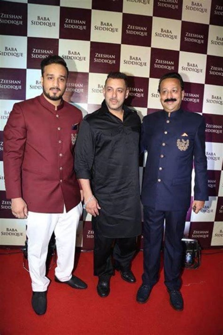 
Baba Siddique Height, Weight, Net Worth, Age, Birthday, Wikipedia, Who, Nationality, Biography 