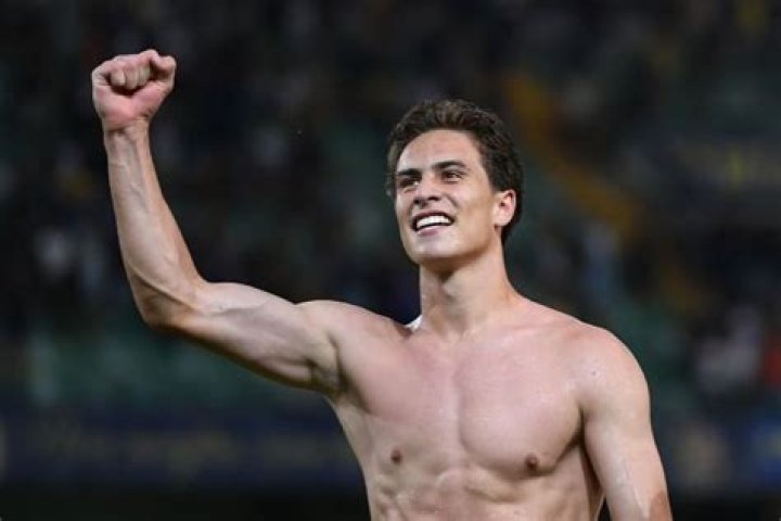 Baris Yildiz Height, Weight, Net Worth, Age, Birthday, Wikipedia, Who, Instagram, Biography