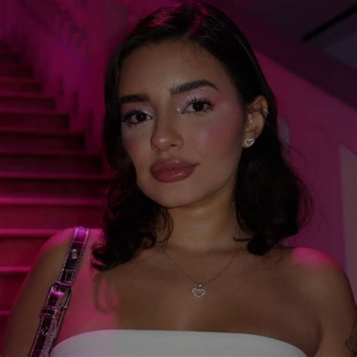 
Bela Almada Height, Weight, Net Worth, Age, Birthday, Wikipedia, Who, Nationality, Biography 