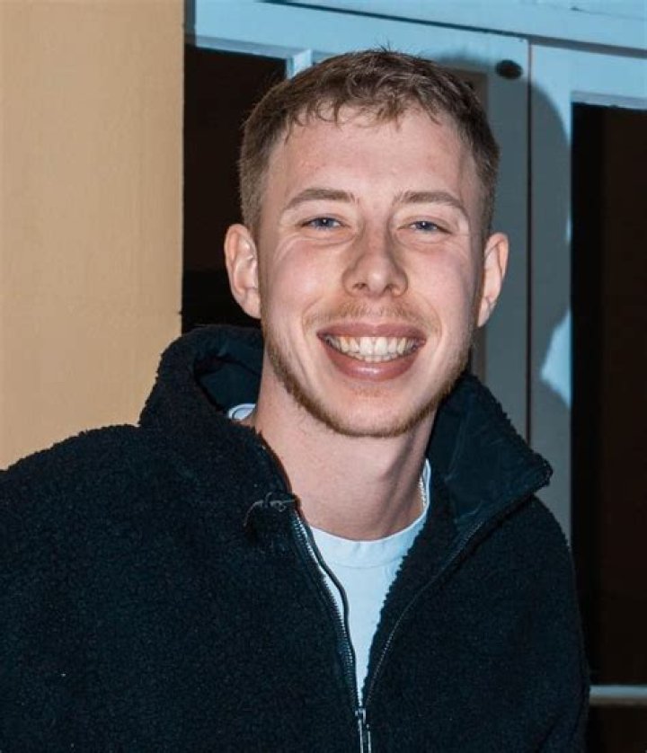 Calfreezy Net Worth, Age, Birthday, Wikipedia, Who, Nationality, Biography