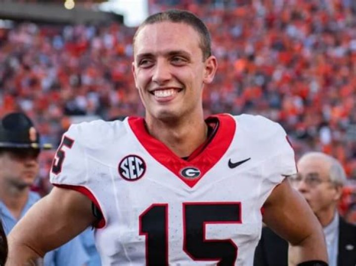 Carson Beck Height, Weight, Net Worth, Age, Birthday, Wikipedia, Who, Nationality, Biography