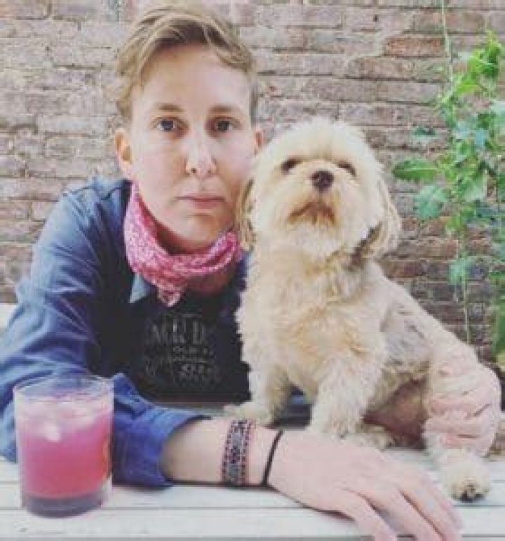 Cat Yezbak Height, Weight, Net Worth, Age, Birthday, Wikipedia, Who, Nationality, Biography