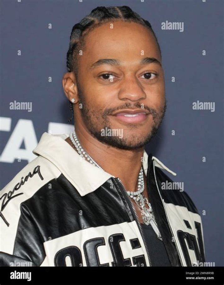 
Christopher Meyer Height, Weight, Net Worth, Age, Birthday, Wikipedia, Who, Nationality, Biography 