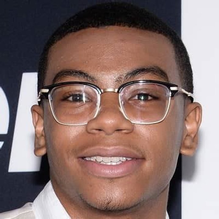 Dante Hoagland Height, Weight, Net Worth, Age, Birthday, Wikipedia, Who, Nationality, Biography