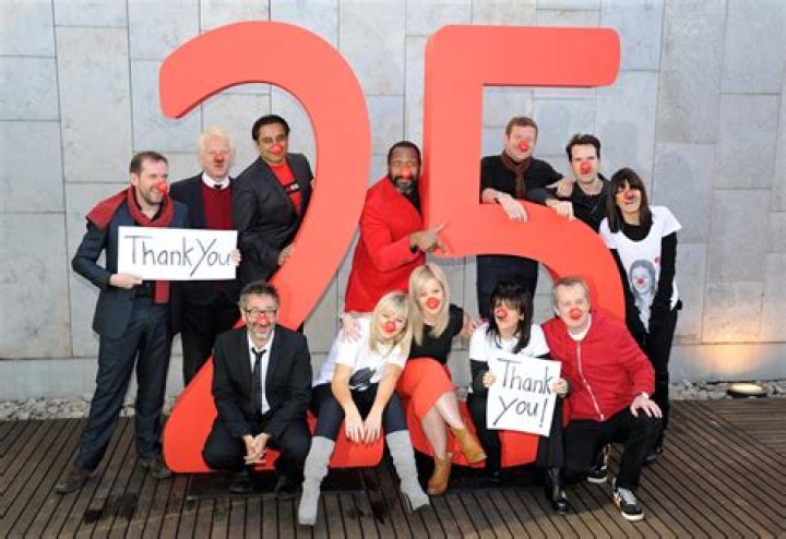 David Baddiel Height, Weight, Net Worth, Age, Birthday, Wikipedia, Who, Instagram, Biography