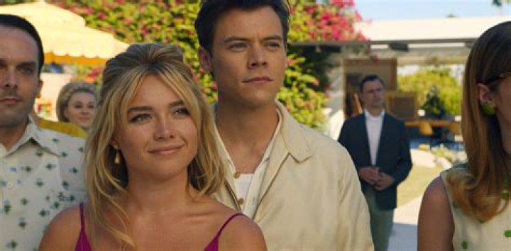 
‘Don’t Worry Darling’: Untangling the Drama Around Olivia Wilde, Florence Pugh, Harry Styles and Chris Pine 