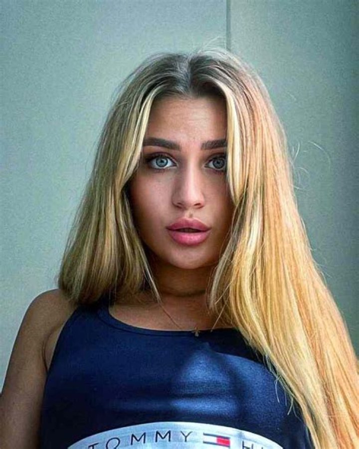 
Elina Ea Height, Weight, Net Worth, Age, Birthday, Wikipedia, Who, Nationality, Biography 