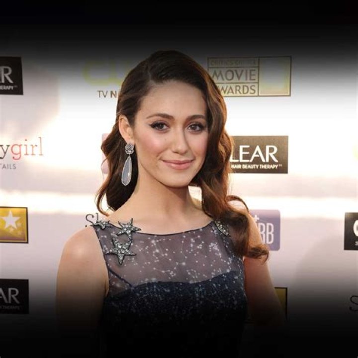 Emmy Rossum Height, Weight, Net Worth, Age, Birthday, Wikipedia, Who, Nationality, Biography