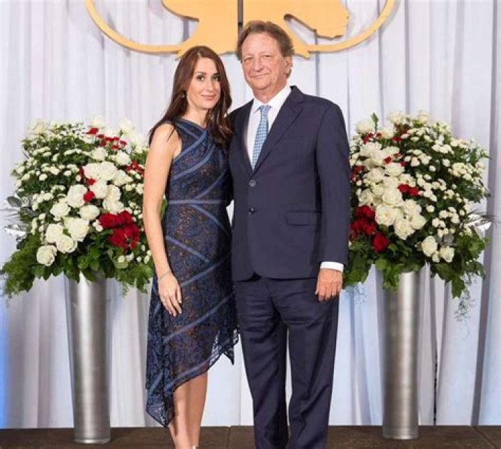 
Eugene Melnyk Height, Weight, Net Worth, Age, Birthday, Wikipedia, Who, Nationality, Biography 