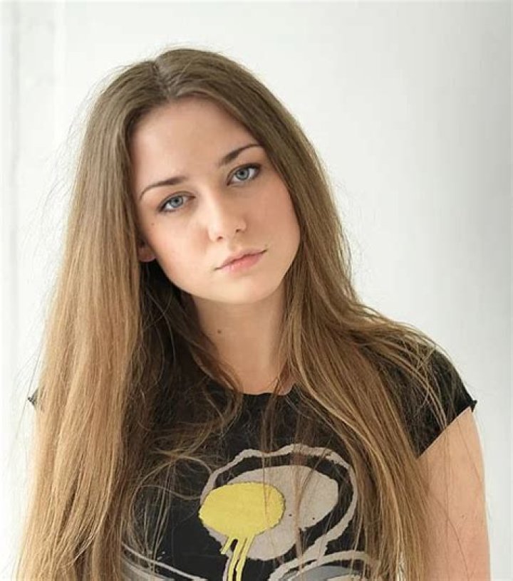 Ingrid Olerinskaya Height, Weight, Net Worth, Age, Birthday, Wikipedia, Who, Nationality, Biography