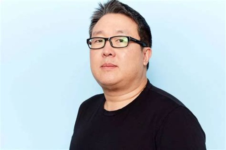 
Is Roy Lee Married? His Bio, Age, Wife, Net worth and Nationality 