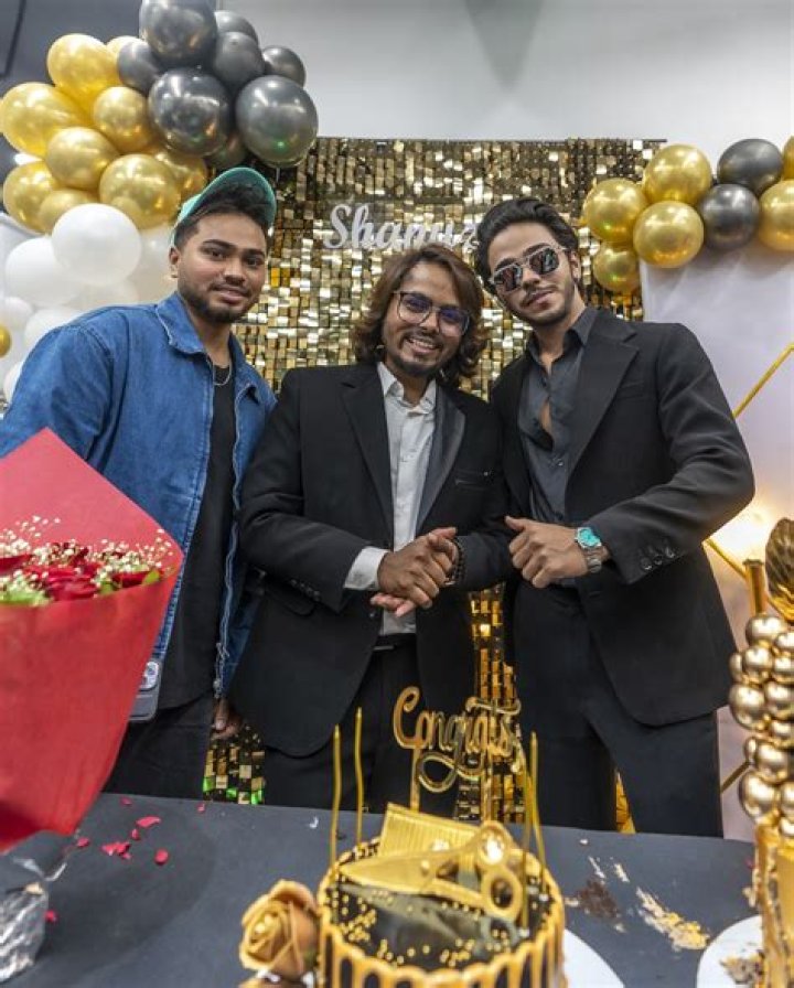 
its_sajid_shaikh Height, Weight, Net Worth, Age, Birthday, Wikipedia, Who, Nationality, Biography 