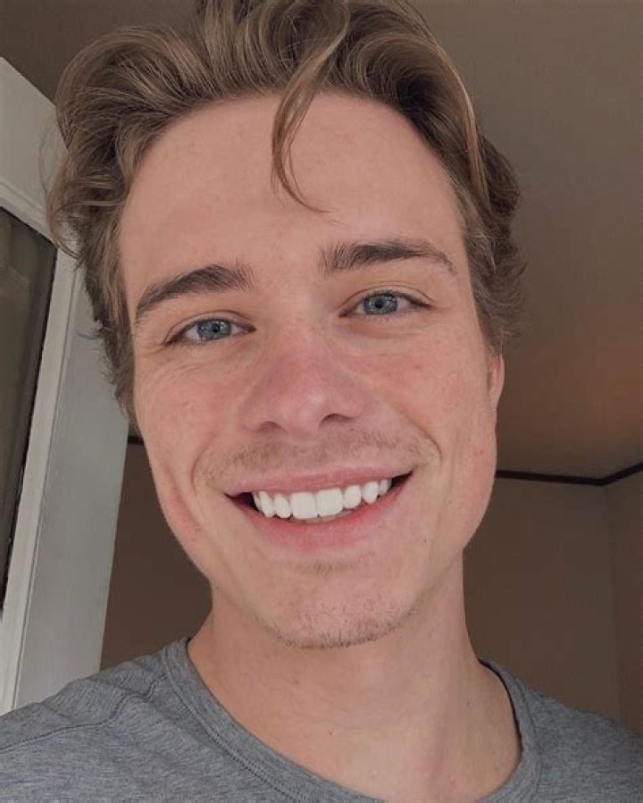 
Jack Dail Height, Weight, Net Worth, Age, Birthday, Wikipedia, Who, Nationality, Biography 