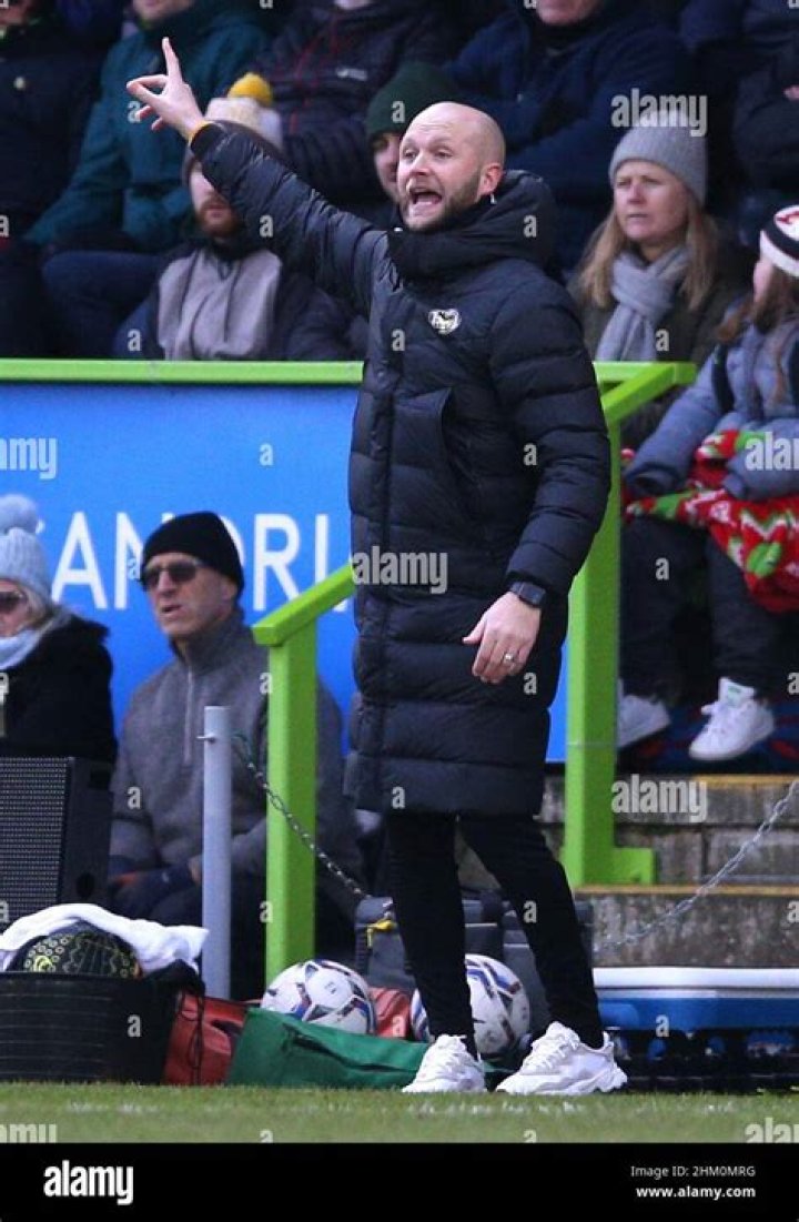 
James Rowberry Height, Weight, Net Worth, Age, Birthday, Wikipedia, Who, Nationality, Biography 