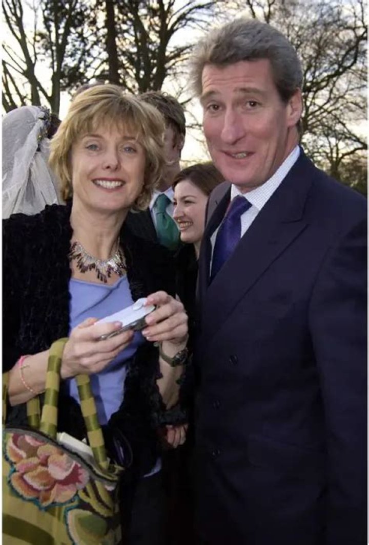 
Jeremy Paxman Wife Who is Jeremy Paxman Wife? 