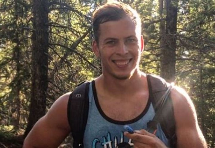 
Joe Schobert Height, Weight, Net Worth, Age, Birthday, Wikipedia, Who, Nationality, Biography 