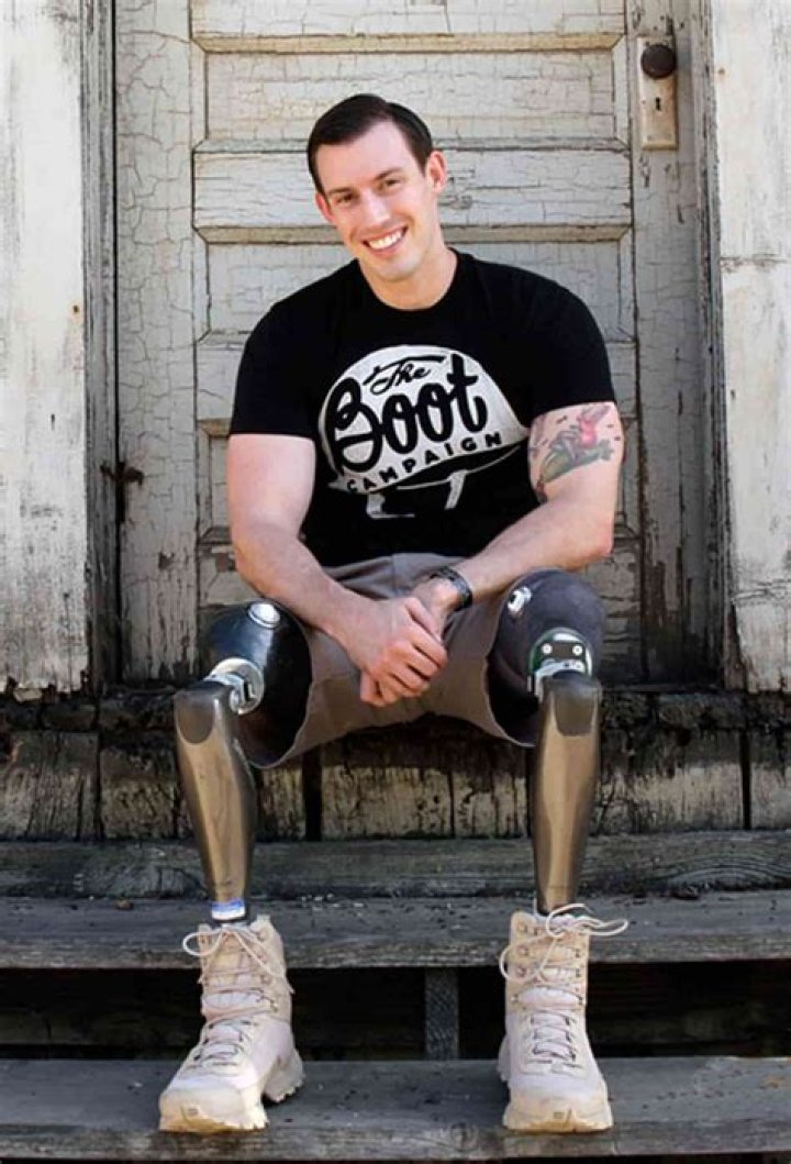 Johnny Joey Jones Height, Weight, Net Worth, Age, Birthday, Wikipedia, Who, Nationality, Biography