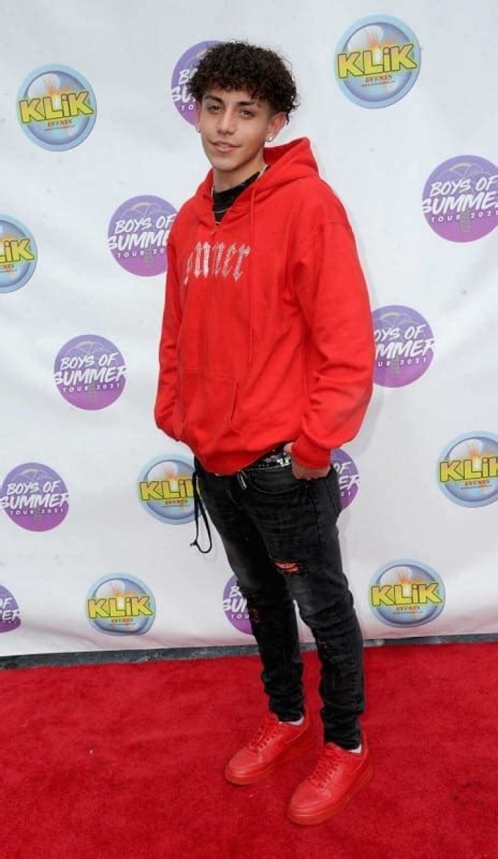 Julian Barboza Height, Weight, Net Worth, Age, Wiki, Who, Instagram, Biography