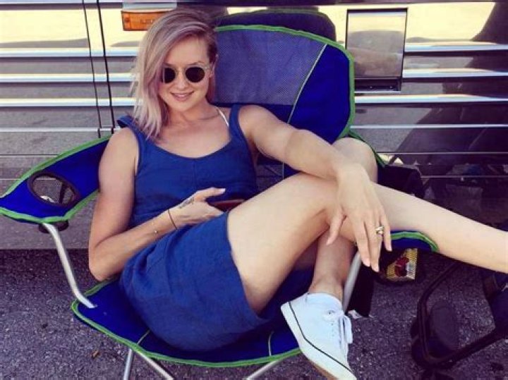 Kaylee DeFer Height, Weight, Net Worth, Age, Birthday, Wikipedia, Who, Nationality, Biography