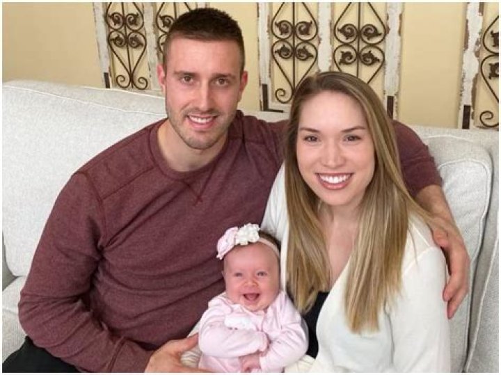 
Kyle Lauletta Height, Weight, Net Worth, Age, Birthday, Wikipedia, Who, Nationality, Biography 