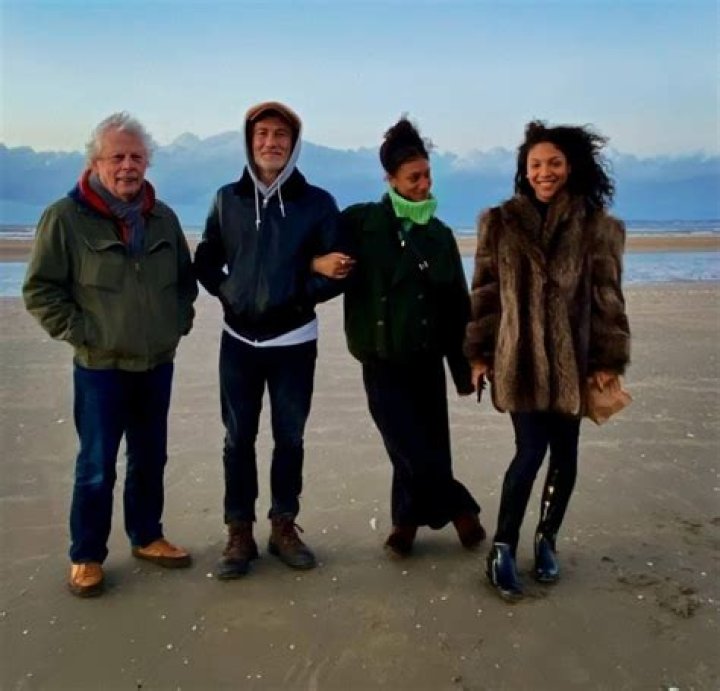 Laika Blanc Francard Parents and Family, Is She Related To Nina Blanc-Francard?