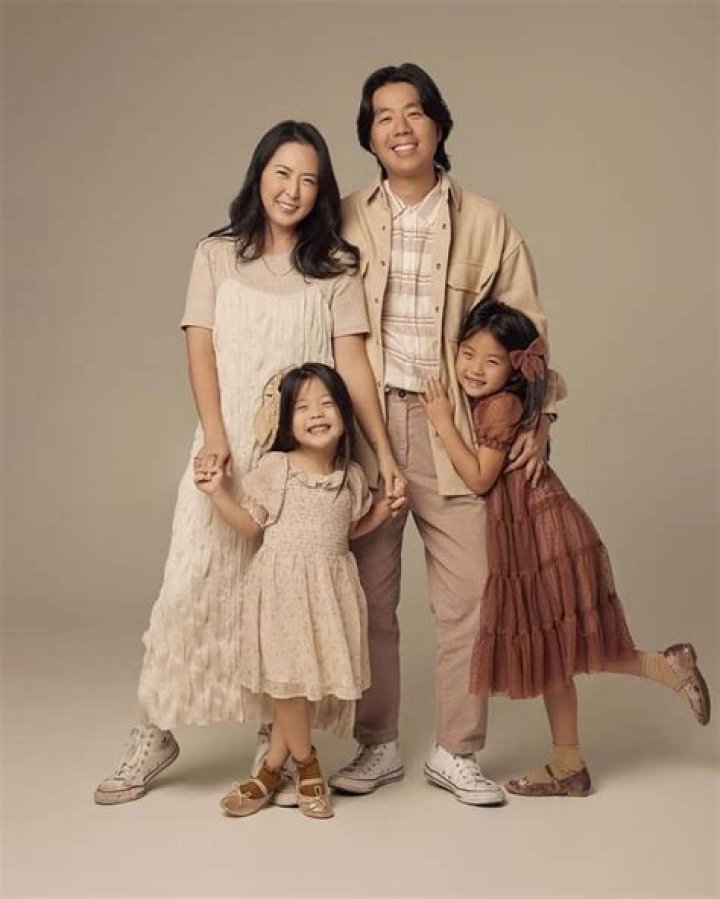 
Laura Izumikawa Height, Weight, Net Worth, Age, Birthday, Wikipedia, Who, Nationality, Biography 