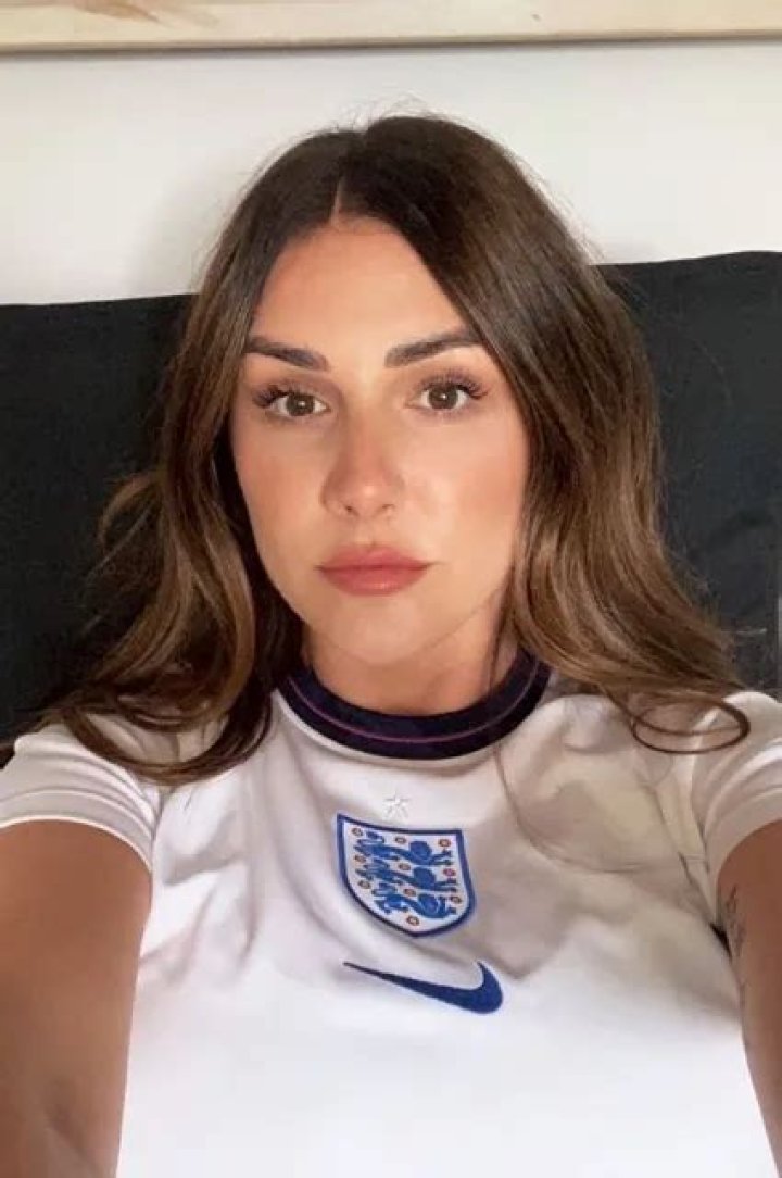 
Lucy Katherine Pinder Height, Weight, Net Worth, Age, Birthday, Wikipedia, Who, Nationality, Biography 