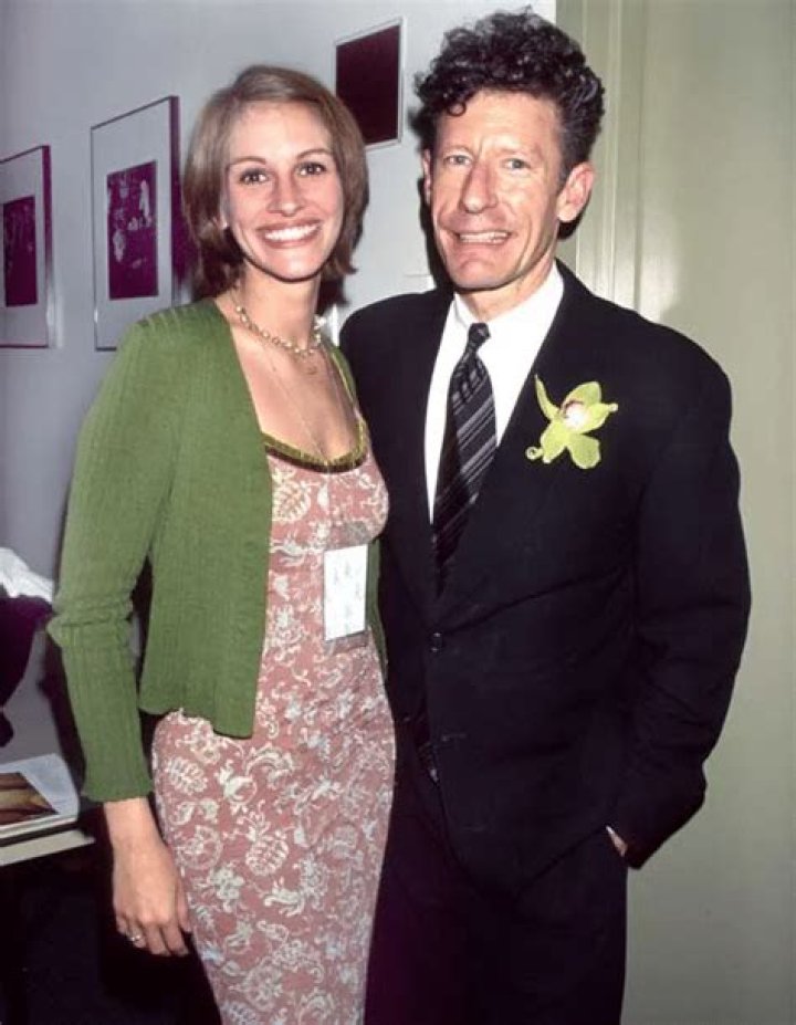 Lyle Lovett And April Kimble’s Age Difference Explored
