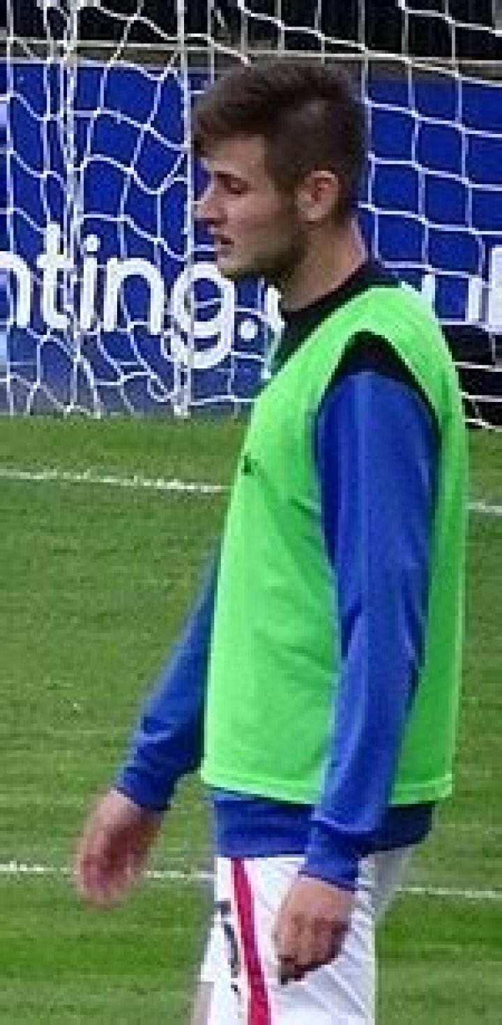 
Macaulay Gillesphey Height, Weight, Net Worth, Age, Birthday, Wikipedia, Who, Nationality, Biography 