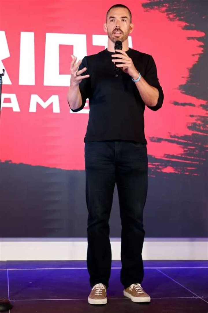 
Marc Merrill Height, Weight, Net Worth, Age, Birthday, Wikipedia, Who, Nationality, Biography 