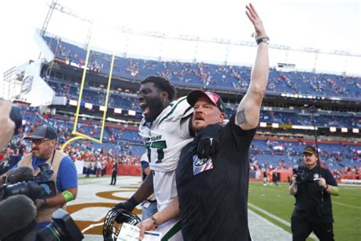 Nathaniel Hackett Height, Weight, Net Worth, Age, Birthday, Wikipedia, Who, Nationality, Biography