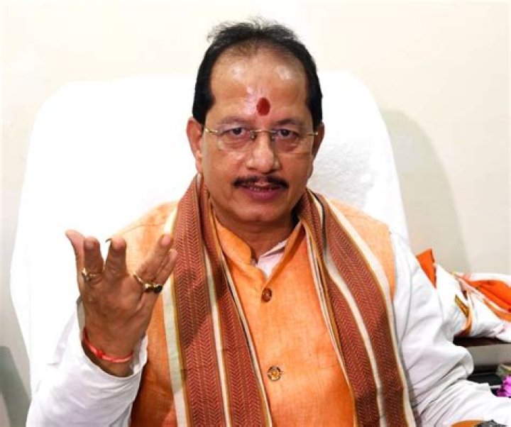 
Nitish failing to control Bihar, wants to run country: Bihar LOP 