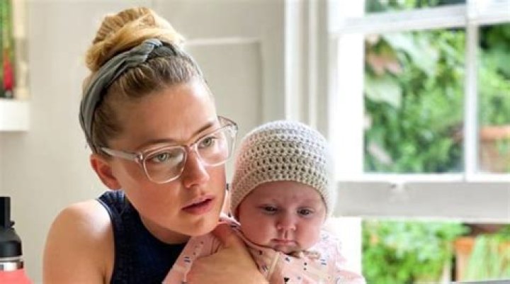 Oonagh Paige Heard Height, Weight, Net Worth, Age, Birthday, Wikipedia, Who, Instagram, Biography