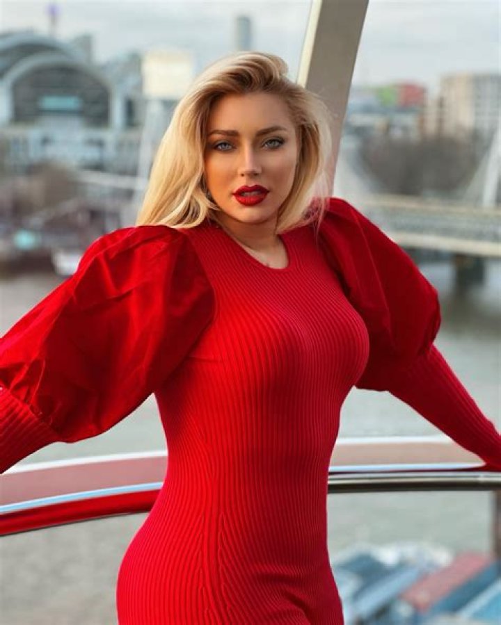 
Piotr Oglaza Height, Weight, Net Worth, Age, Birthday, Wikipedia, Who, Nationality, Biography 