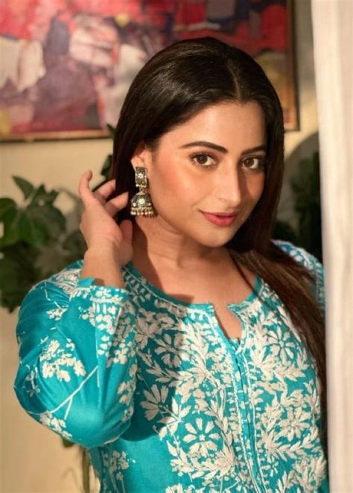 
Piya Sharma Height, Weight, Net Worth, Age, Birthday, Wikipedia, Who, Nationality, Biography 