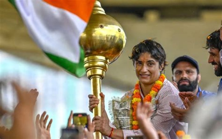 
Ritu Phogat Height, Weight, Net Worth, Age, Birthday, Wikipedia, Who, Nationality, Biography 