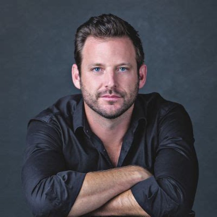 Robert Valletta Height, Weight, Net Worth, Age, Birthday, Wikipedia, Who, Instagram, Biography