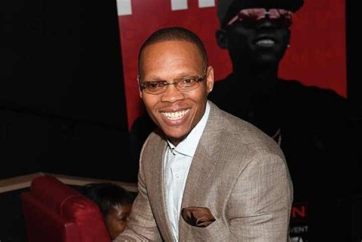 Ronnie DeVoe Height, Weight, Net Worth, Age, Birthday, Wikipedia, Who, Nationality, Biography