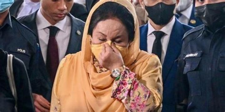 
Rosmah Mansor Height, Weight, Net Worth, Age, Birthday, Wikipedia, Who, Nationality, Biography 