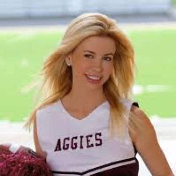 
Shaune Bagwell Height, Weight, Net Worth, Age, Birthday, Wikipedia, Who, Instagram, Biography 