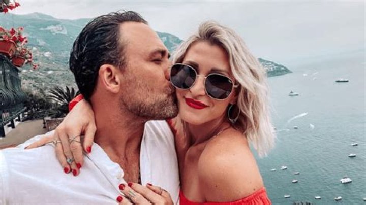 
Sterenn Diridollou Height, Weight, Net Worth, Age, Birthday, Wikipedia, Who, Nationality, Biography 