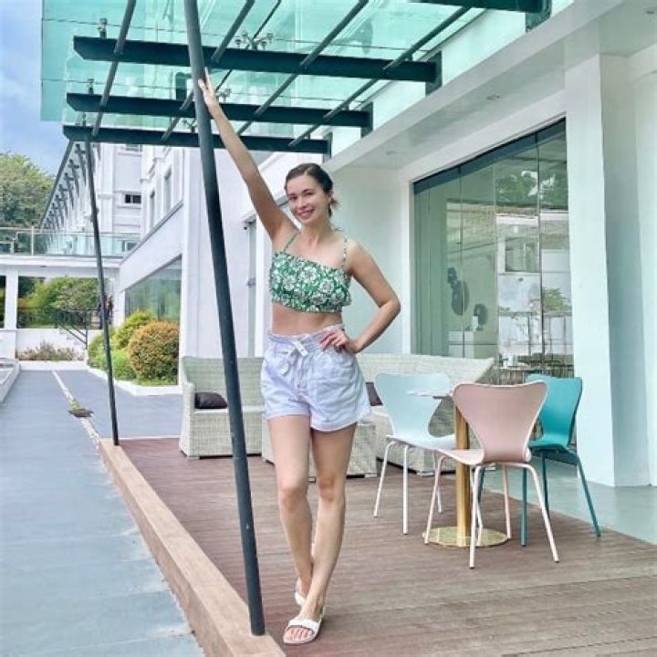 Sunshine Cruz Height, Weight, Net Worth, Age, Birthday, Wikipedia, Who, Nationality, Biography