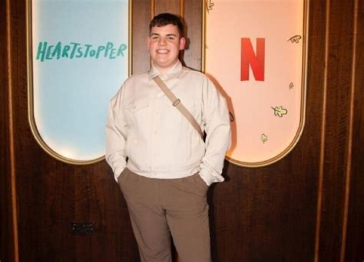 
Tobie Donovan Height, Weight, Net Worth, Age, Birthday, Wikipedia, Who, Nationality, Biography 