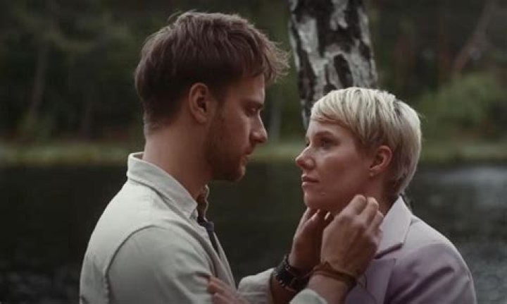 
Tonight You’re Sleeping With Me review: Is the brand new Polish romantic-drama film on Netflix worth the watch? 