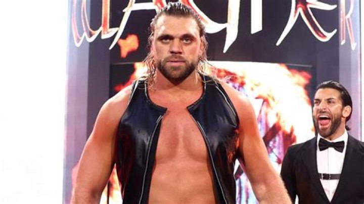 
Von Wagner WWE Dad Wayne Bloom, Cal Bloom Followed His Fathers Footsteps 