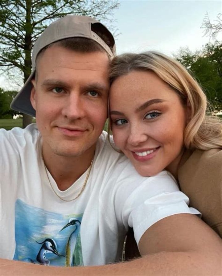 
Who is Laura Vizla, Kristaps Porzingis’s girlfriend? 