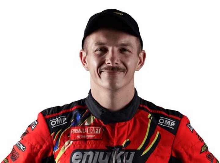 
Who is youtuber Adam LZ? Divorce, Net Worth, Age, Biography 